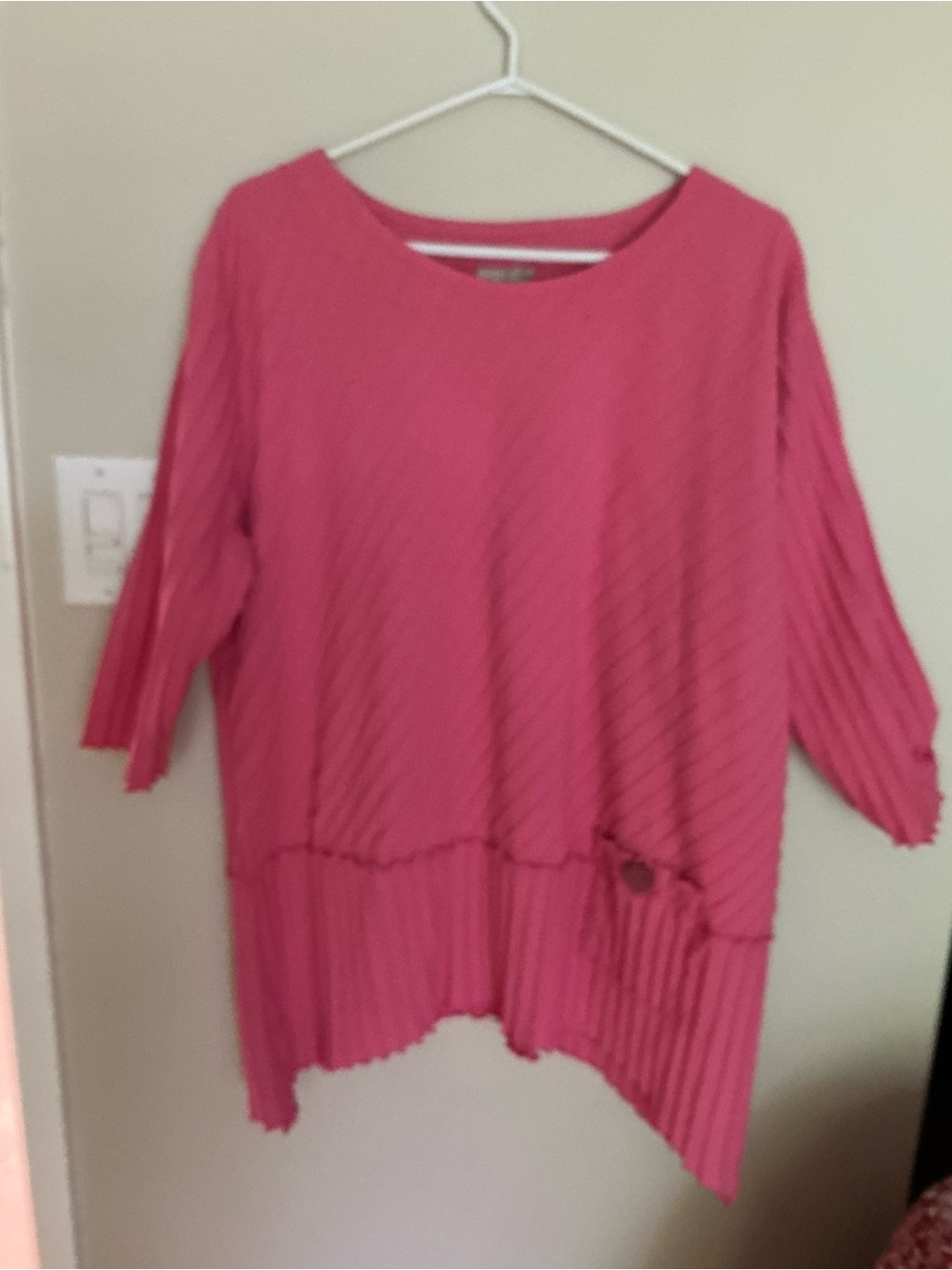 Focus Hot Pink Pleated Tunic Top Textured 100% cotton eye catching feminine